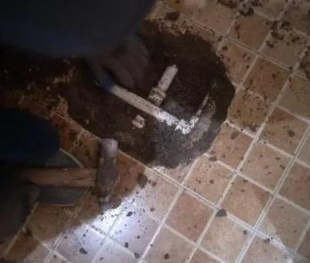 德州卫生间漏水维修公司为您分享下卫生间渗水如何处理及注意事项